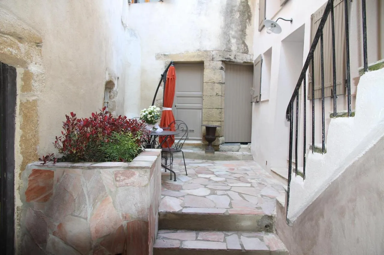 Le Passage Apartment Lourmarin 0*,  France