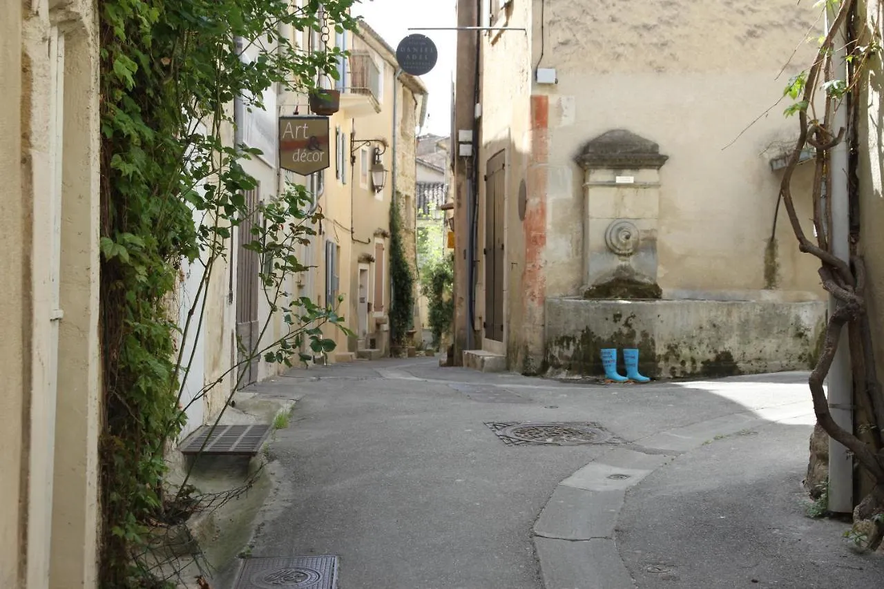 Le Passage Apartment Lourmarin 0*,